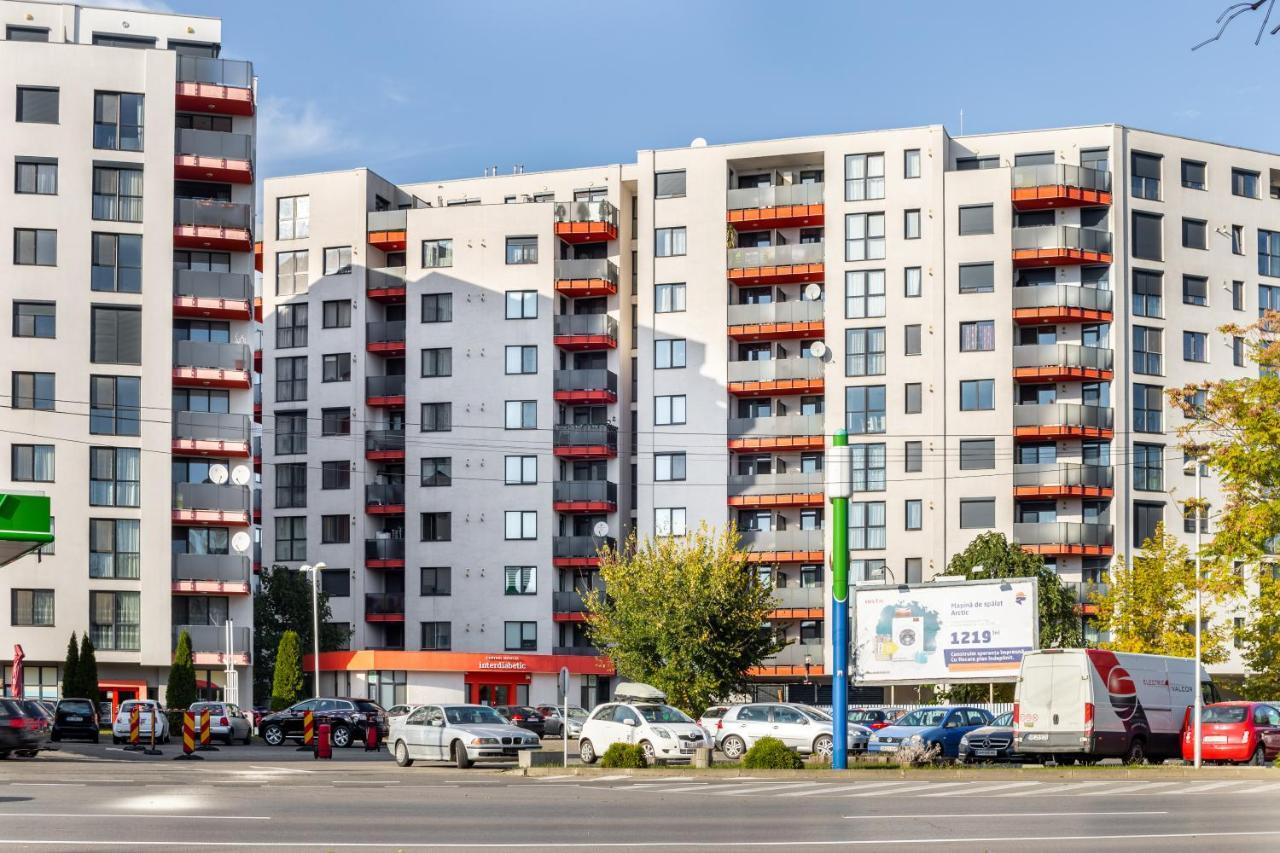 Ari - Ared Luxurious Apartments With Balcony & Free Parking Arad Bagian luar foto