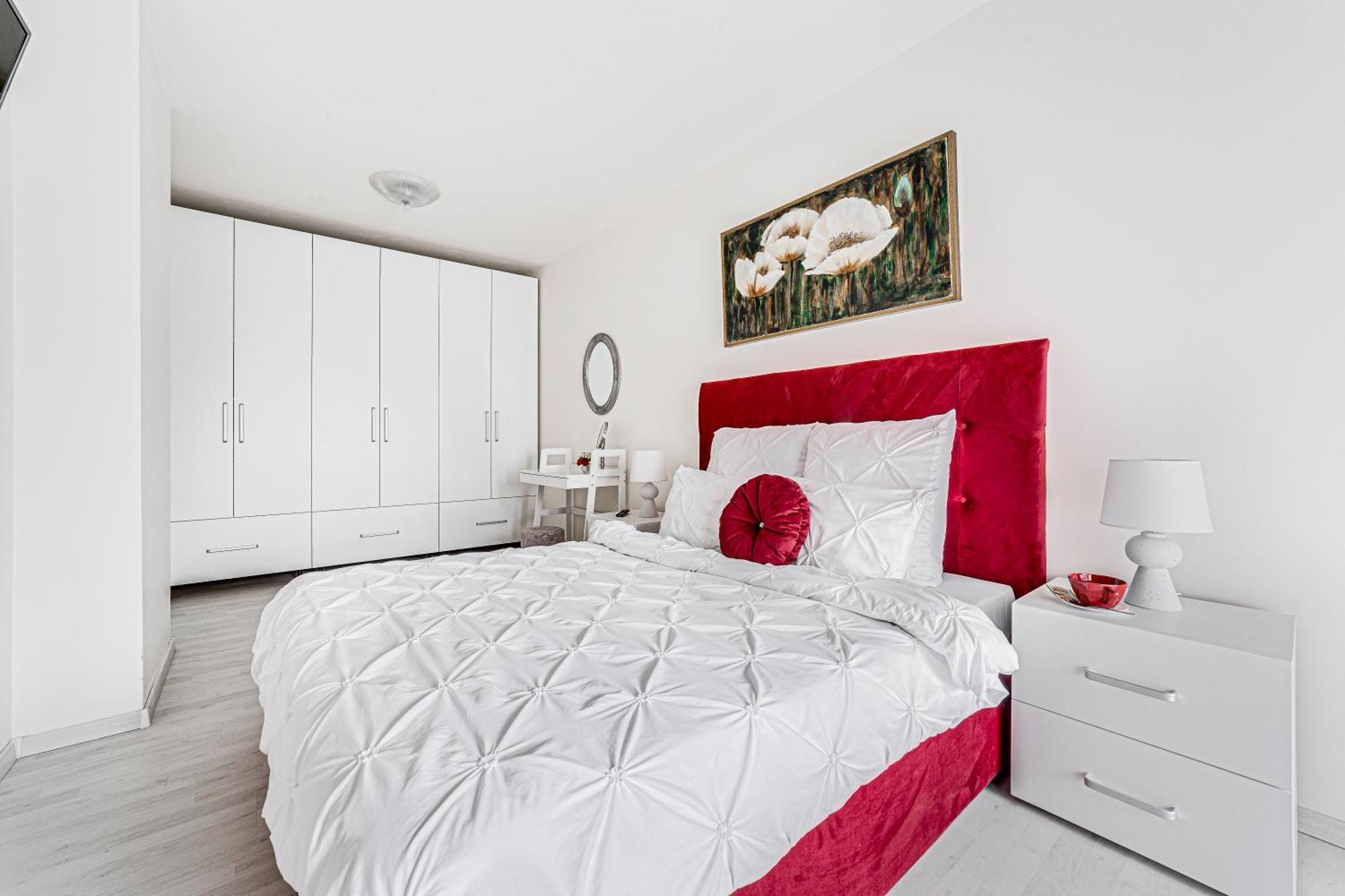 Ari - Ared Luxurious Apartments With Balcony & Free Parking Arad Bagian luar foto